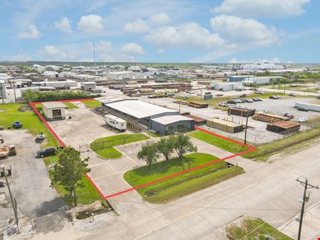 A look at Renovated Industrial Opportunity near the Houma Navigational Canal commercial space in Houma