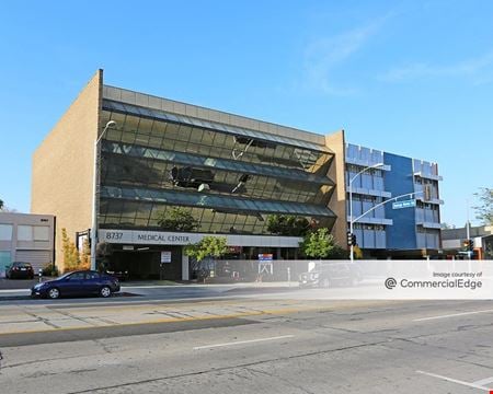 A look at 8737 Beverly Blvd commercial space in West Hollywood