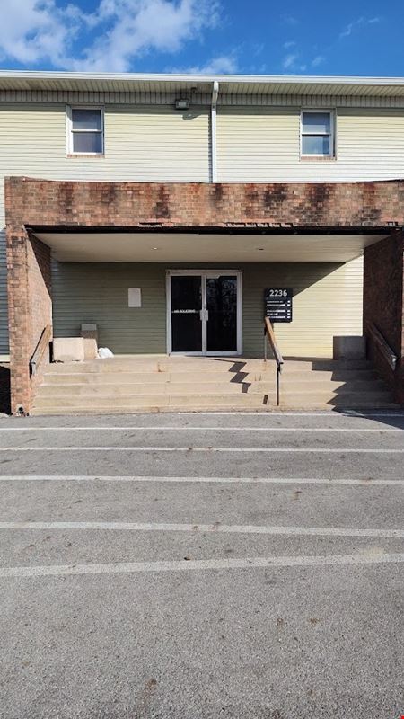 A look at 2236 South Hamilton Road, 203A Office space for Rent in Columbus