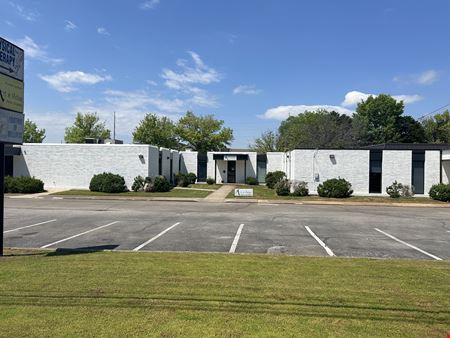 A look at Multi-purpose Suite in Prime Location Office space for Rent in Huntsville