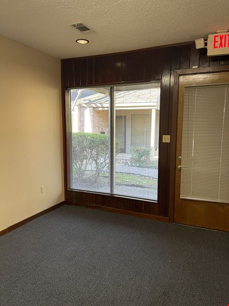 A look at Office Space Available near S. Sherwood Forest Blvd. Office space for Rent in Baton Rouge