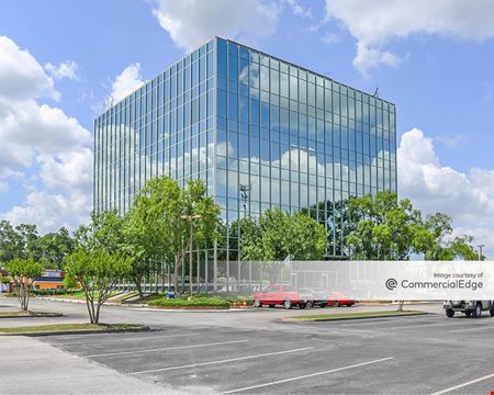 A look at 5625 FM 1960 Road West commercial space in Houston