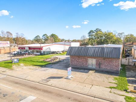 A look at Highly Functional Office Warehouse and Laydown Yard on S Choctaw commercial space in Baton Rouge