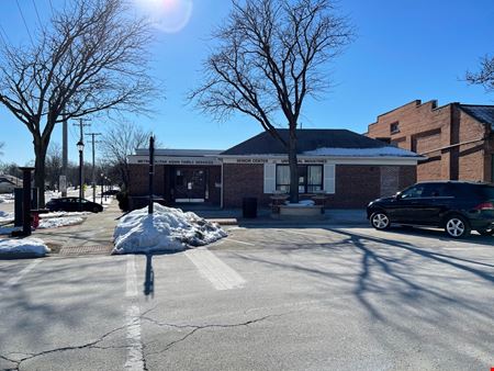 A look at 127 Main Street Roselle commercial space in Roselle