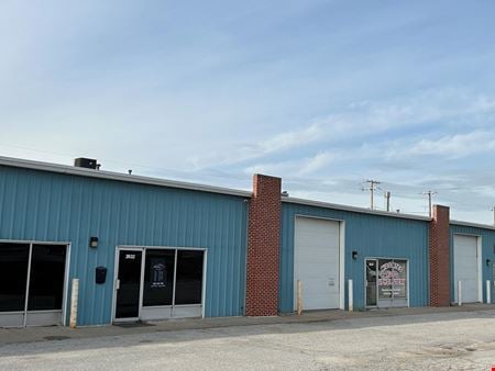 A look at 2626 N 84th St commercial space in Omaha