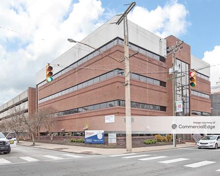A look at Retreat Doctors' Hospital - Medical Office Building Office space for Rent in Richmond
