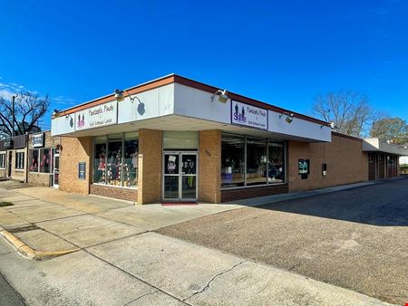 A look at 1024 South Main Street commercial space in Lillington