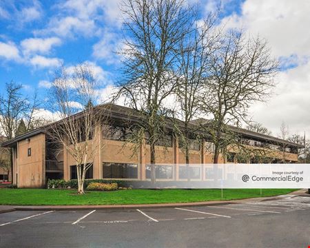 A look at Kruse Woods Corporate Park - 4000 Kruse Way Place I commercial space in Lake Oswego