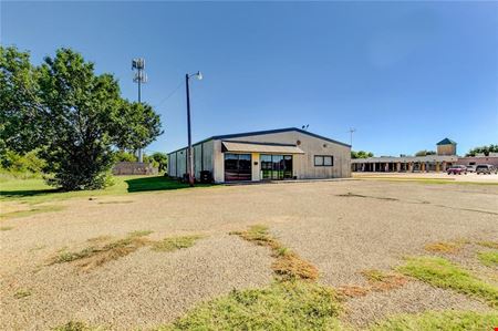 A look at 1405 Security Dr commercial space in Cleburne