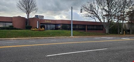 A look at 1 Michael Avenue commercial space in Farmingdale