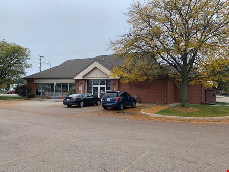 A look at 3820 W. Saginaw St. commercial space in Lansing