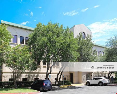 A look at Oakwood Medical Park commercial space in Round Rock
