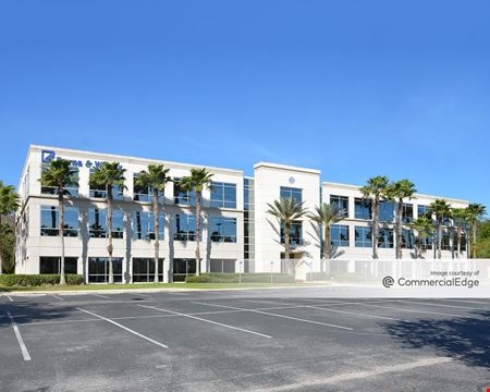 A look at Burns & Wilcox Center commercial space in Tampa