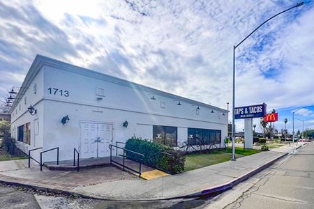 A look at 6,884± SF Commercial building For Sale or Lease, former restaurant location on E Shaw Ave. Retail space for Rent in Fresno