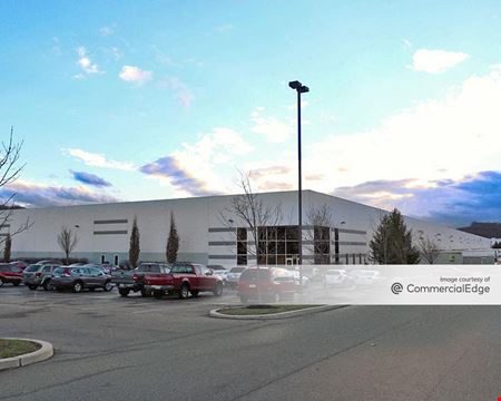 A look at Prologis Lehigh Valley West - 860 Nestle Way commercial space in Breinigsville