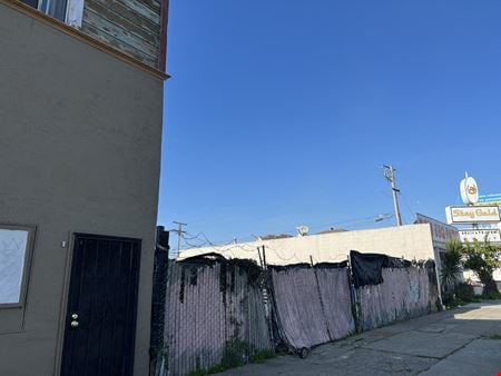 A look at 2625 San Pablo Avenue Commercial space for Sale in Oakland