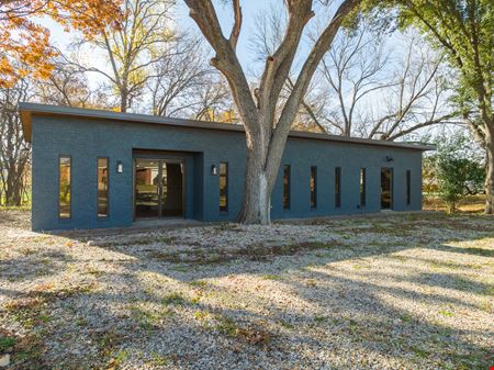 A look at 112 Deanna St commercial space in Waco
