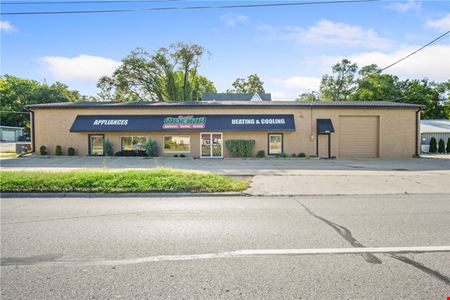 A look at 4425 Hubbell Ave commercial space in Des Moines