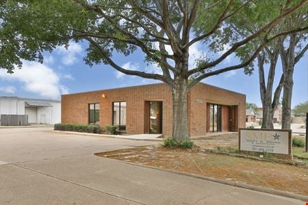A look at 17210 Mercury Drive commercial space in Houston