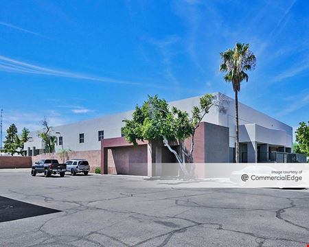 A look at Broadway Business Center commercial space in Phoenix