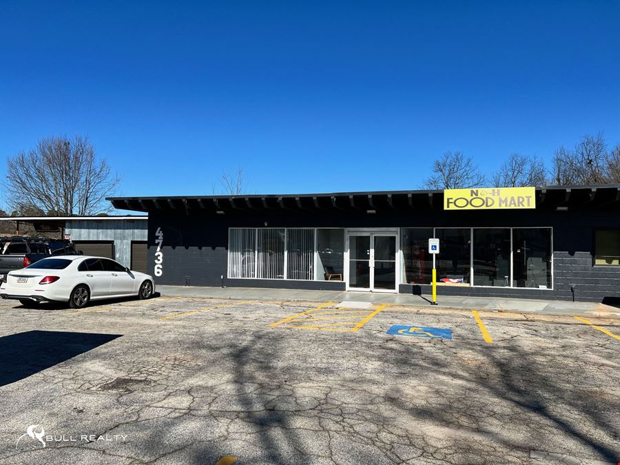 Automotive Office & Retail Opportunity | ±5,737 SF