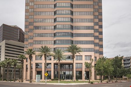 A look at Century Link Tower Coworking space for Rent in Phoenix