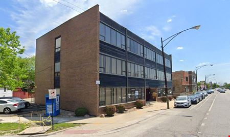 A look at 5097 N Elston Ave commercial space in Chicago