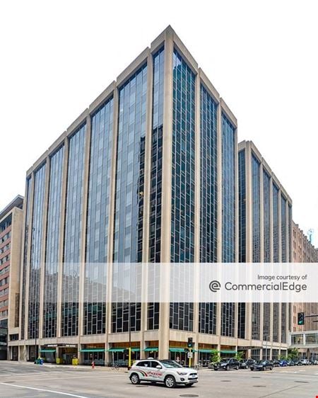 A look at Baker Center - U.S. Trust Building Office space for Rent in Minneapolis