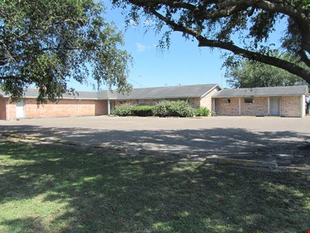 A look at Net Lease For Sale commercial space in Sinton