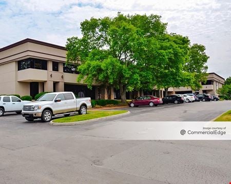 A look at Century Plaza Office space for Rent in Nashville