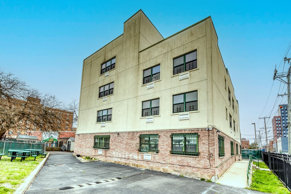 Fully Vacant 16 Unit Multifamily Property for Sale