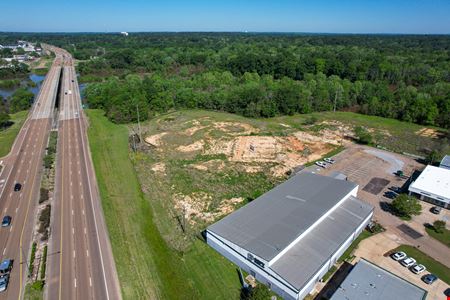 A look at 2280 Lakeland Drive commercial space in Flowood