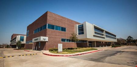 A look at Katy Medical Complex Surgery Center commercial space in Katy