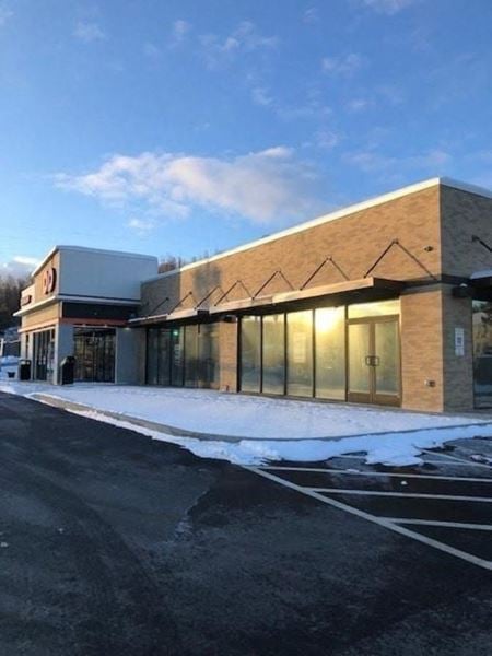 A look at 18200 Conneaut Lake Rd Industrial space for Rent in Vernon