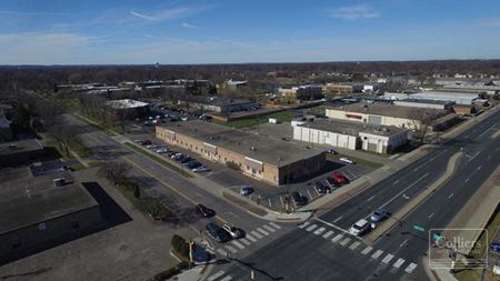 A look at Lariat Business Center I Industrial space for Rent in Bloomington
