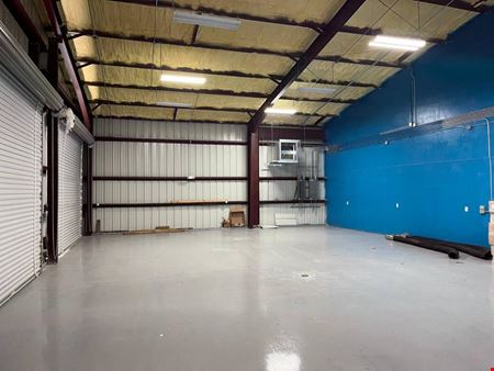 A look at 4,500 sqft private office &amp; warehouse for rent in Houston Commercial space for Rent in Houston
