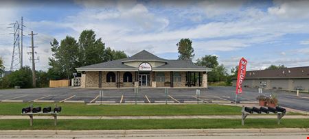 A look at 560 Bayview Rd commercial space in Mukwonago