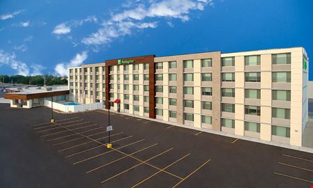 A look at Holiday Inn Chicago – Midway Airport commercial space in Chicago