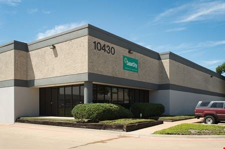 A look at Lombardy Distribution Center (10430 Shady Trail) Industrial space for Rent in Dallas