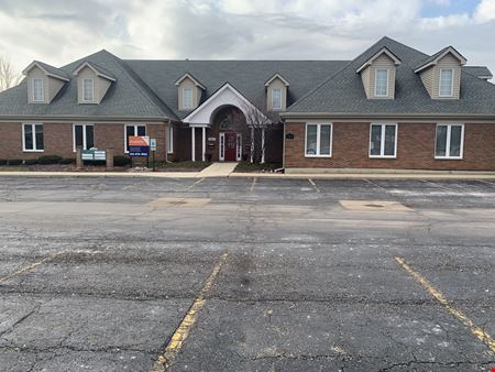 A look at 1304 Macom Dr commercial space in Naperville