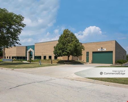 A look at 909 Asbury Drive commercial space in Buffalo Grove