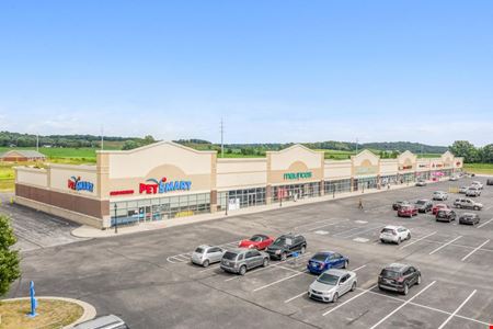 A look at Grand Valley Shopping Center commercial space in Martinsville