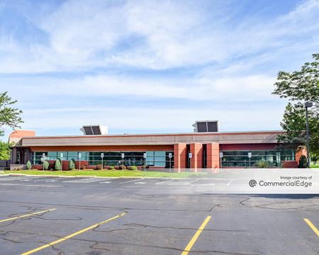 A look at 395 South Youngs Road commercial space in Buffalo