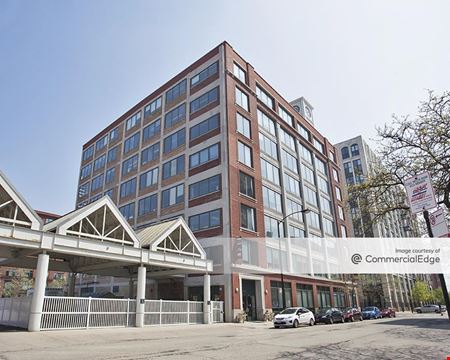 A look at 850 West Jackson Boulevard commercial space in Chicago