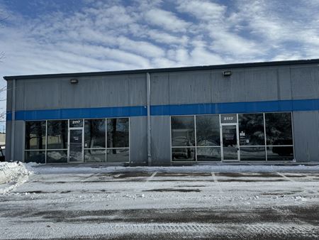 A look at 2101 Dixon Industrial space for Rent in des moines