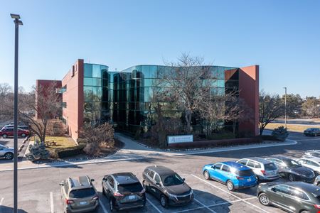 A look at West Bloomfield Corporate Center commercial space in West Bloomfield