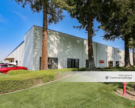 A look at North Market Business Park East  Industrial space for Rent in Sacramento