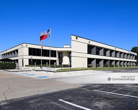A look at Woodchase Building I Office space for Rent in Houston