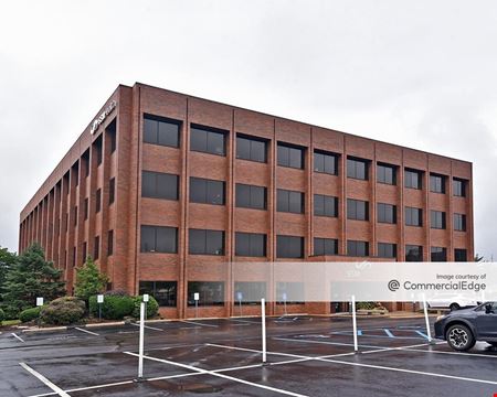 A look at Corporate Square - 10101 Woodfield Lane commercial space in St. Louis