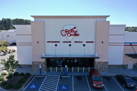 A look at Guitar Center commercial space in Columbia